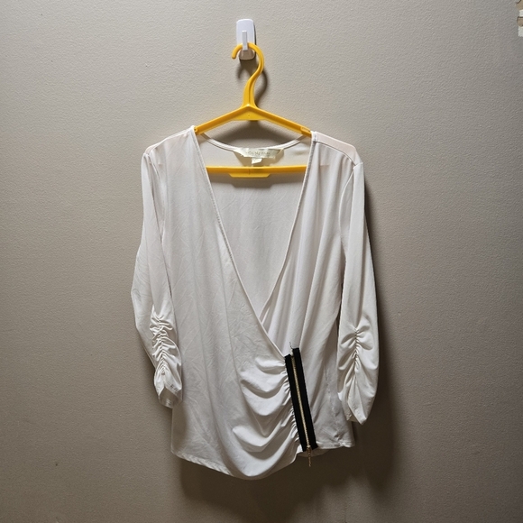 Nicki Minaj Tops - Nicki Minaj Elegant White Blouse Size XL